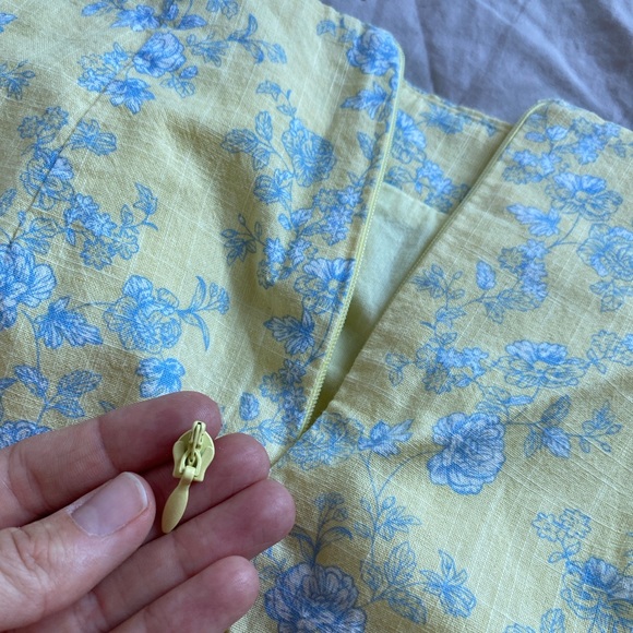 YLLW THE LABEL - HARMONY LINEN SKIRT — BUTTER TOILE Size XS - Picture 14 of 16